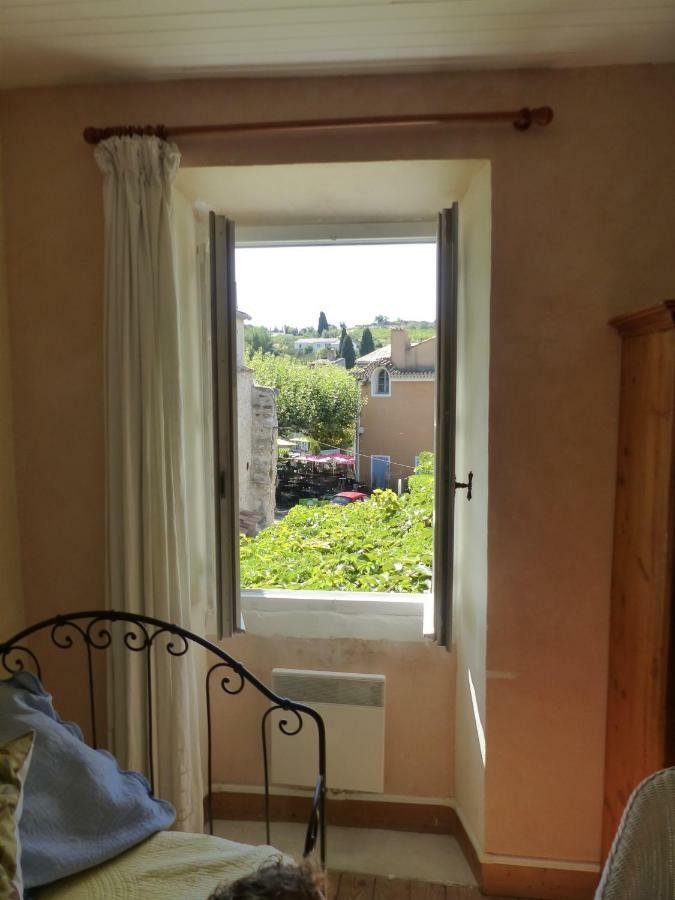 Soleil Et Ombre Hotell Villedieu  Exteriör bild